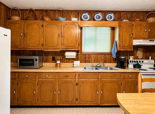 379 County Road 48, Athens, TN 37303