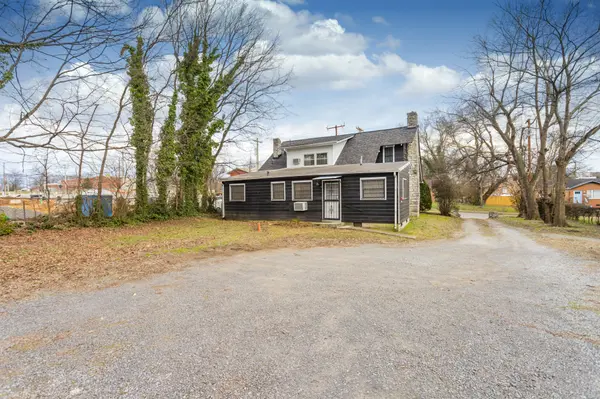 217 Cleveland St, Nashville, TN 37207