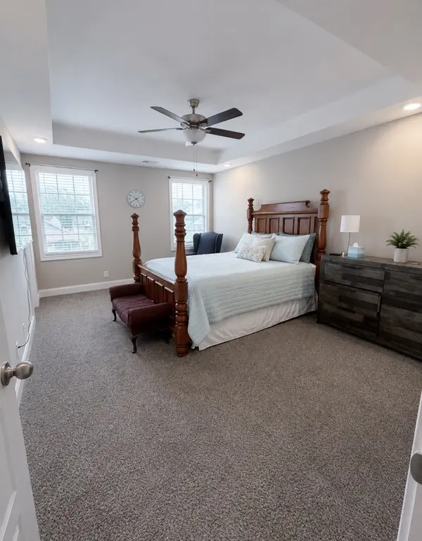 465 Irish Hills Dr, Clarksville, TN 37042