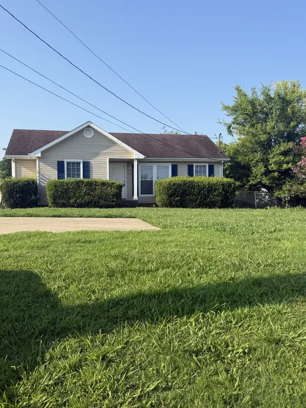 936 Tiny Town Rd, Clarksville, TN 37042