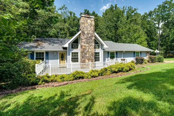 6613 White Sands Lane, Hixson, TN 37343