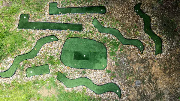 2211 Lake View Lane, Sevierville, TN 37876