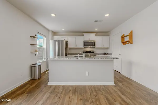 4023 Wesoga Drive, Dandridge, TN 37725