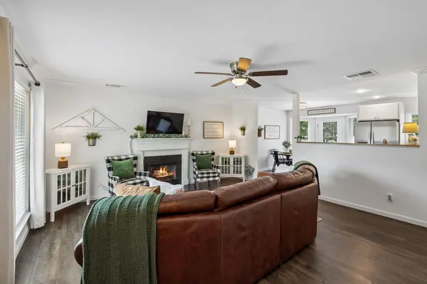 629 Shelley Dr, Mount Juliet, TN 37122