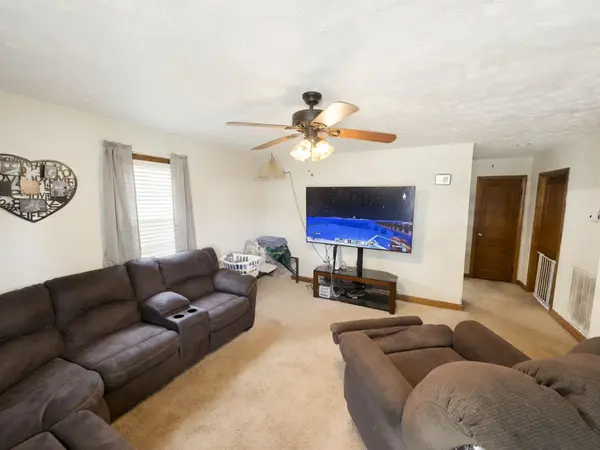 2105 Walnut St, White Pine, TN 37890