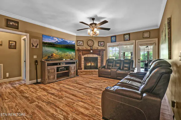 504 Ridge Top Drive, Jamestown, TN 38556