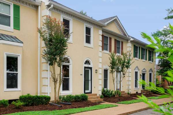 609 Boyd Mill Ave #14, Franklin, TN 37064