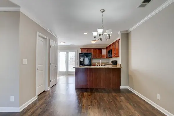 322 Sam Houston Cir, Clarksville, TN 37040