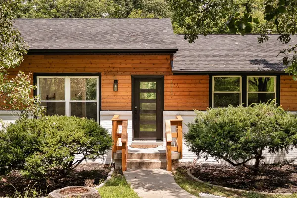 1012 Rodney Dr, Nashville, TN 37205