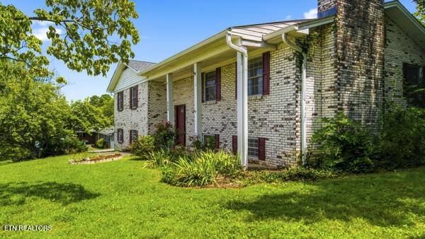 406 Montvale Station Rd, Maryville, TN 37803