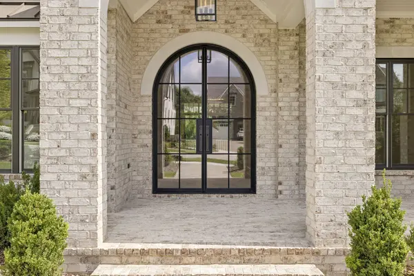 9326 Double Run Ct, College Grove, TN 37046