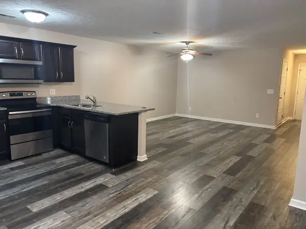 125 Melbourne Dr #C, Clarksville, TN 37043