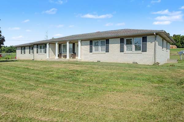 11325 Greenville Rd, Hopkinsville, KY 42240