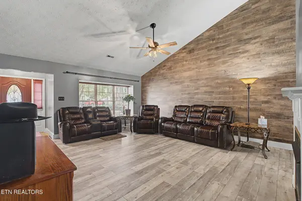 7309 Coatbridge Lane, Knoxville, TN 37924