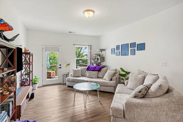 940 Millstream Dr, Nashville, TN 37218