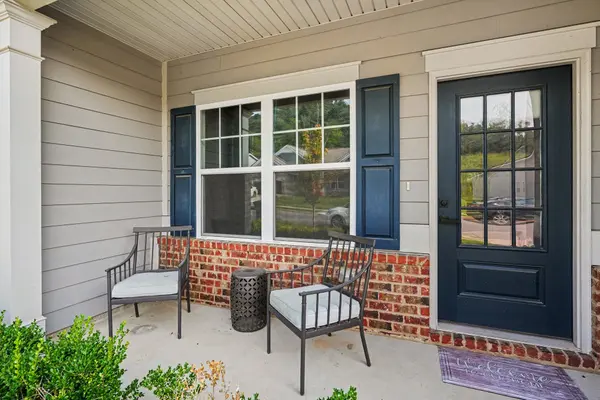 940 Millstream Dr, Nashville, TN 37218