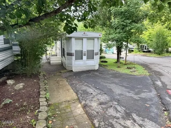 4229 E Parkway, Gatlinburg, TN 37738