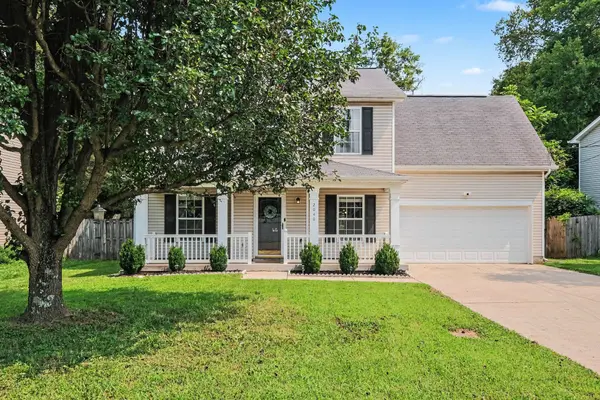2040 Stanford Village Dr,  Antioch,  TN 37013