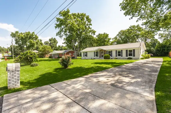840 Britton Ave, Gallatin, TN 37066