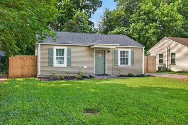 240 Burch Rd, Clarksville, TN 37042