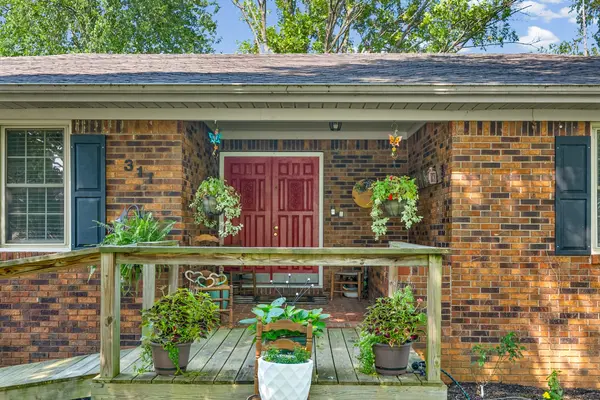 311 Tremont Dr, Hopkinsville, KY 42240