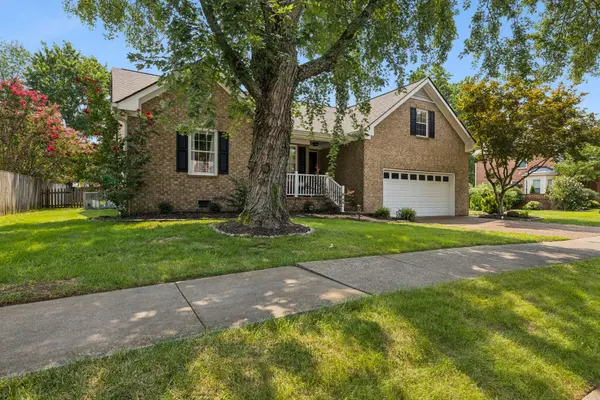 238 Heathersett Dr, Franklin, TN 37064