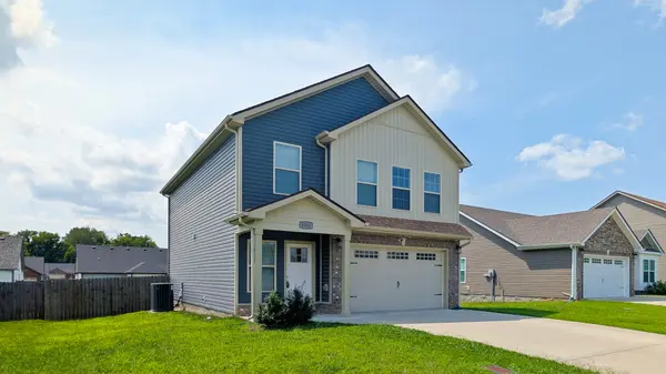1061 Dublin Dr, Clarksville, TN 37042