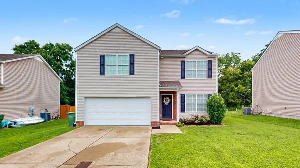 702 Cottoncloud Dr, Lebanon, TN 37090