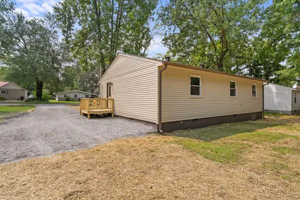 207 Tulsa Ave, Tullahoma, TN 37388