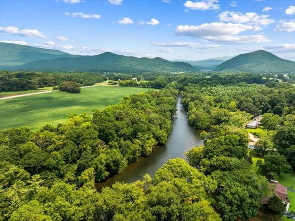 151 River Bend Drive, Ocoee, TN 37361