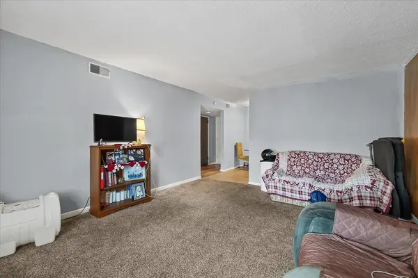 441 Harding Pl #H7, Nashville, TN 37211