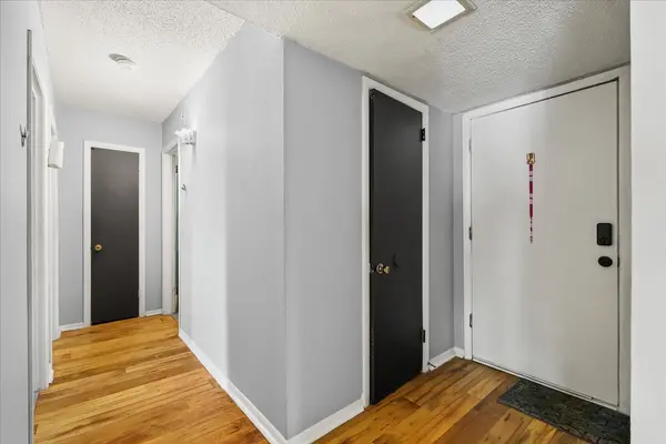 441 Harding Pl #H7, Nashville, TN 37211