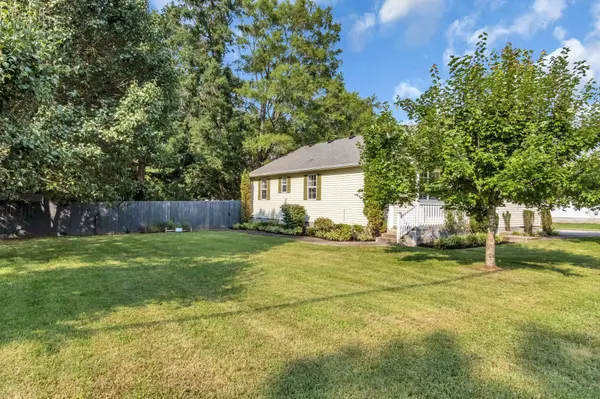 226 W Doak Rd, Manchester, TN 37355