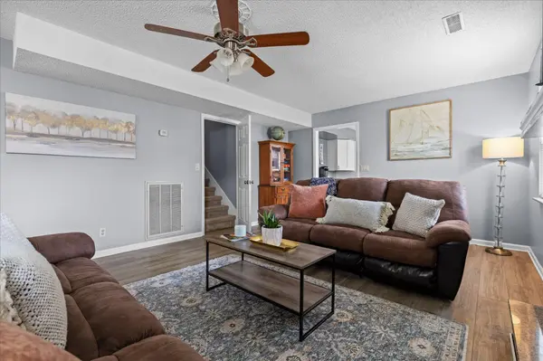 1299 Greenbrook Lane, Hixson, TN 37343