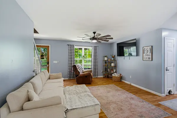 6425 Highway 25 #E, Springfield, TN 37172