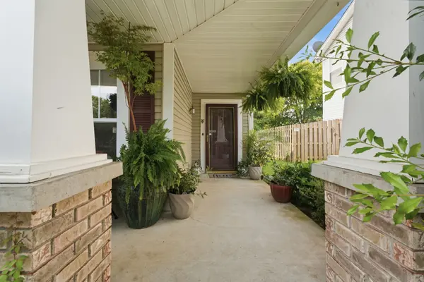 1857 Brookmeadow Ln, Hermitage, TN 37076