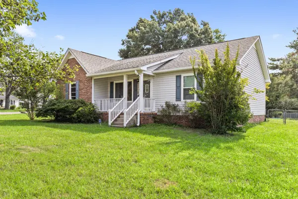 514 W Market St, Portland, TN 37148