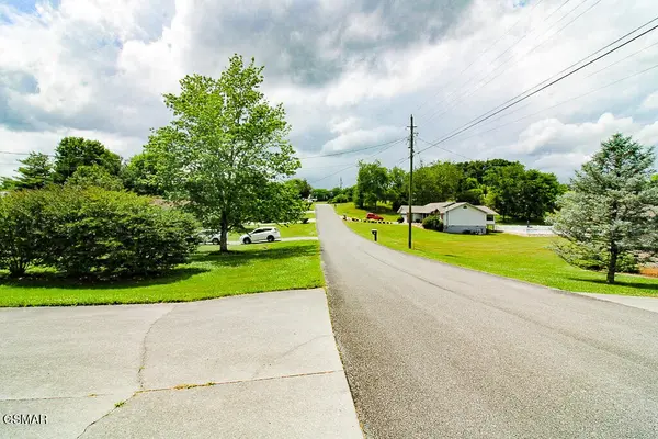 311 Newman Drive, Kodak, TN 37764