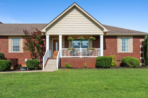 104 Clarice Ct, White House, TN 37188