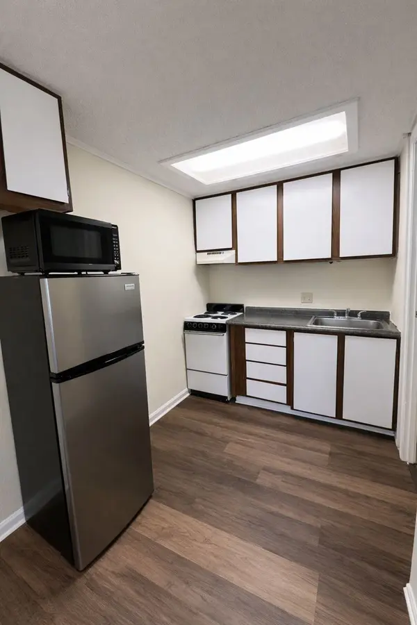 2421 Madison St #18, Clarksville, TN 37043