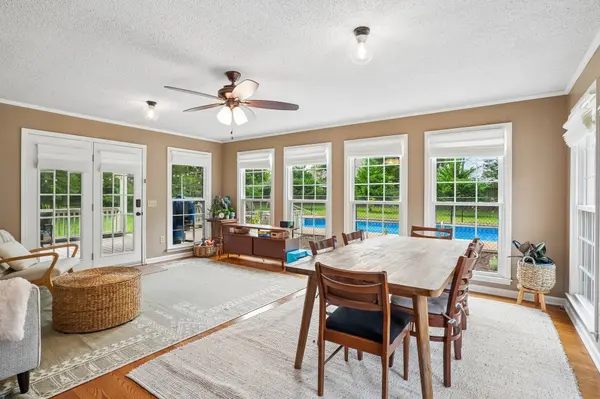 5299 Asbury Rd, Murfreesboro, TN 37129