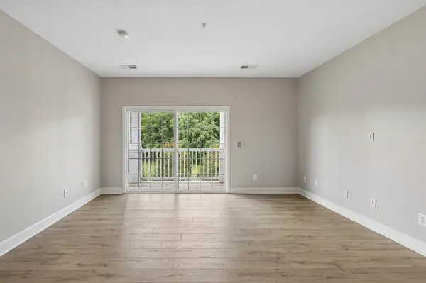 4846 Bevendean Dr #C12, Nashville, TN 37211