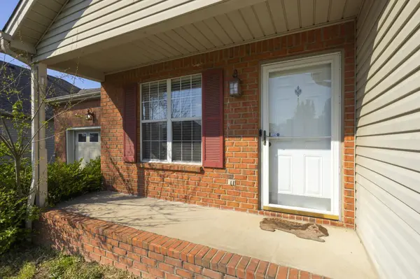 2213 Riverway Dr, Old Hickory, TN 37138