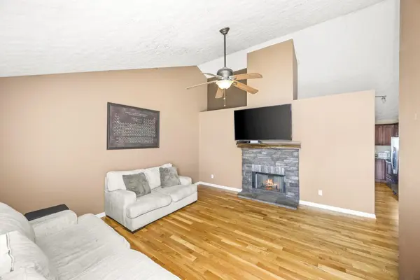 2213 Riverway Dr, Old Hickory, TN 37138