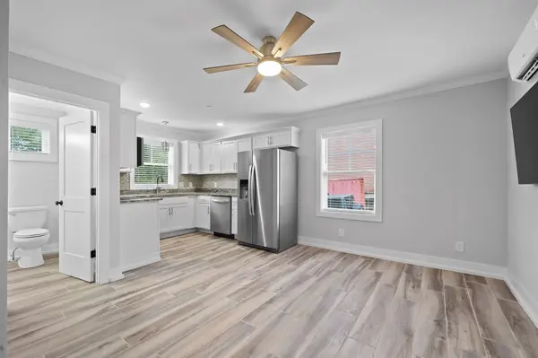 638 Madison St #9, Clarksville, TN 37040