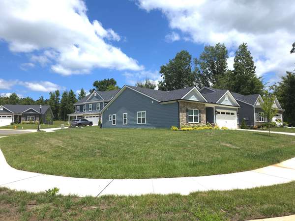 749 Brownlow Road, White House, TN 37188