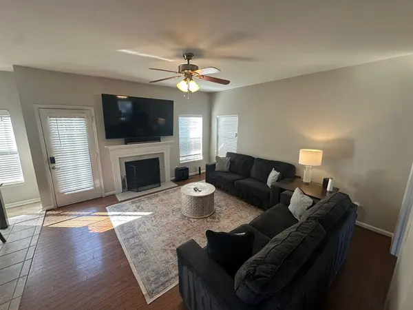 2402 Brookstone Pl, Mount Juliet, TN 37122