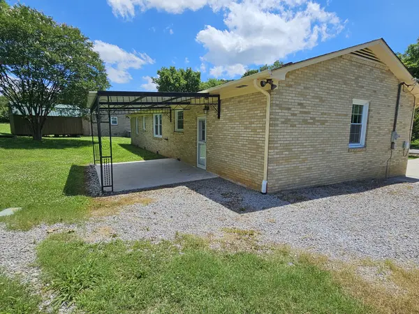 651 Lynnwood Ave, Lewisburg, TN 37091