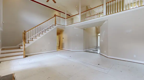 623 Shun Pike, Cottontown, TN 37048