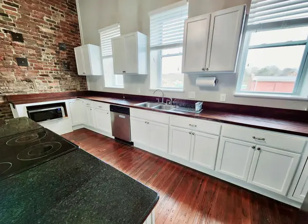 209 N 1st St, Pulaski, TN 38478